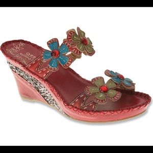 Spring Step super cute wedge shoes